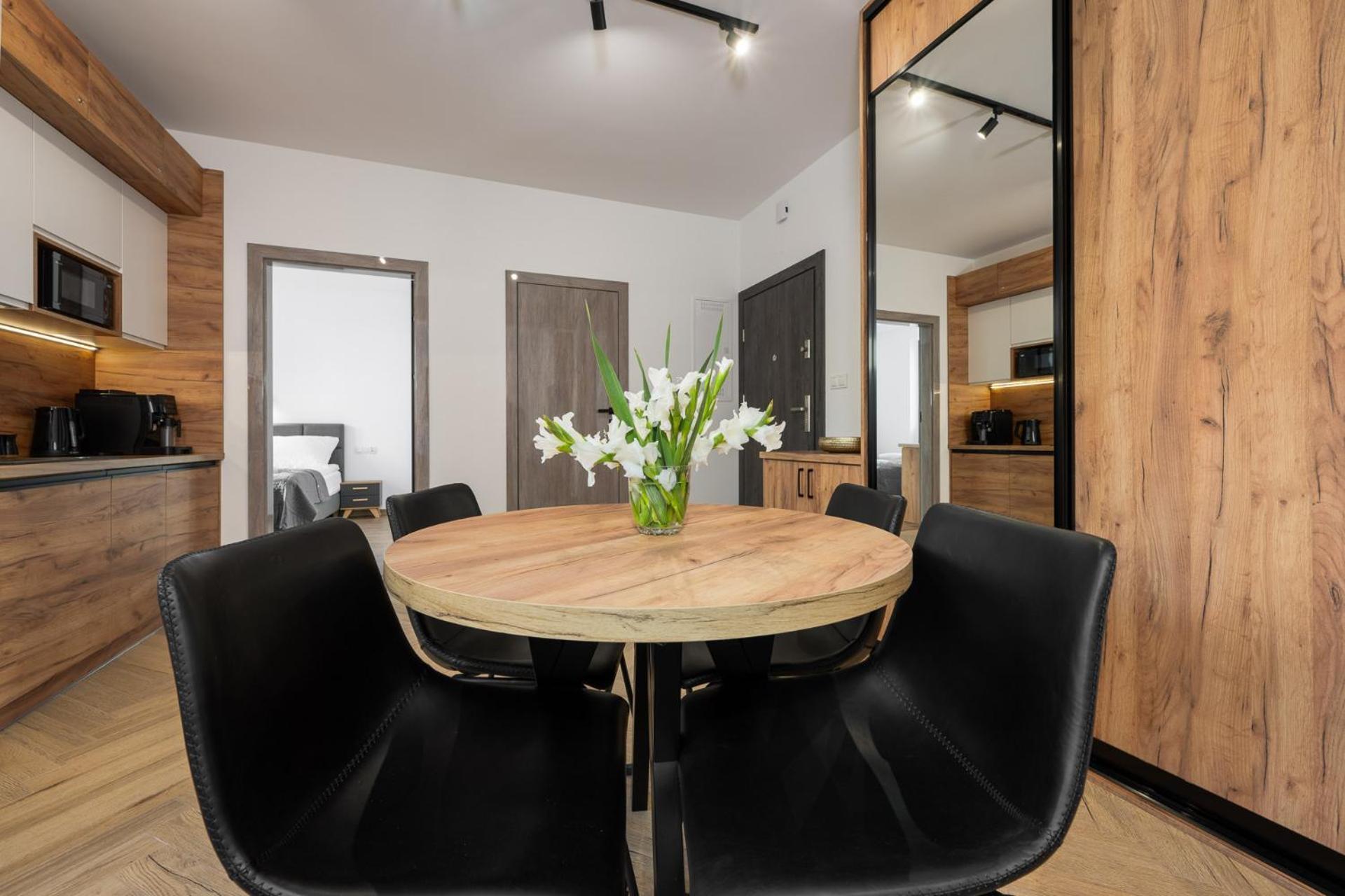 Apartment Rozewska 30